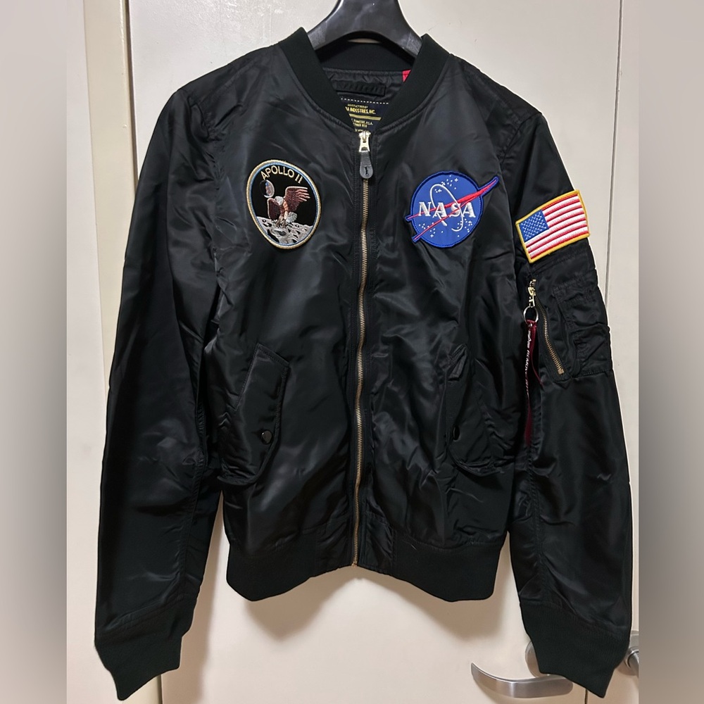 Alpha Industries NASA APOLLO MA-1 BOMBER JACKET